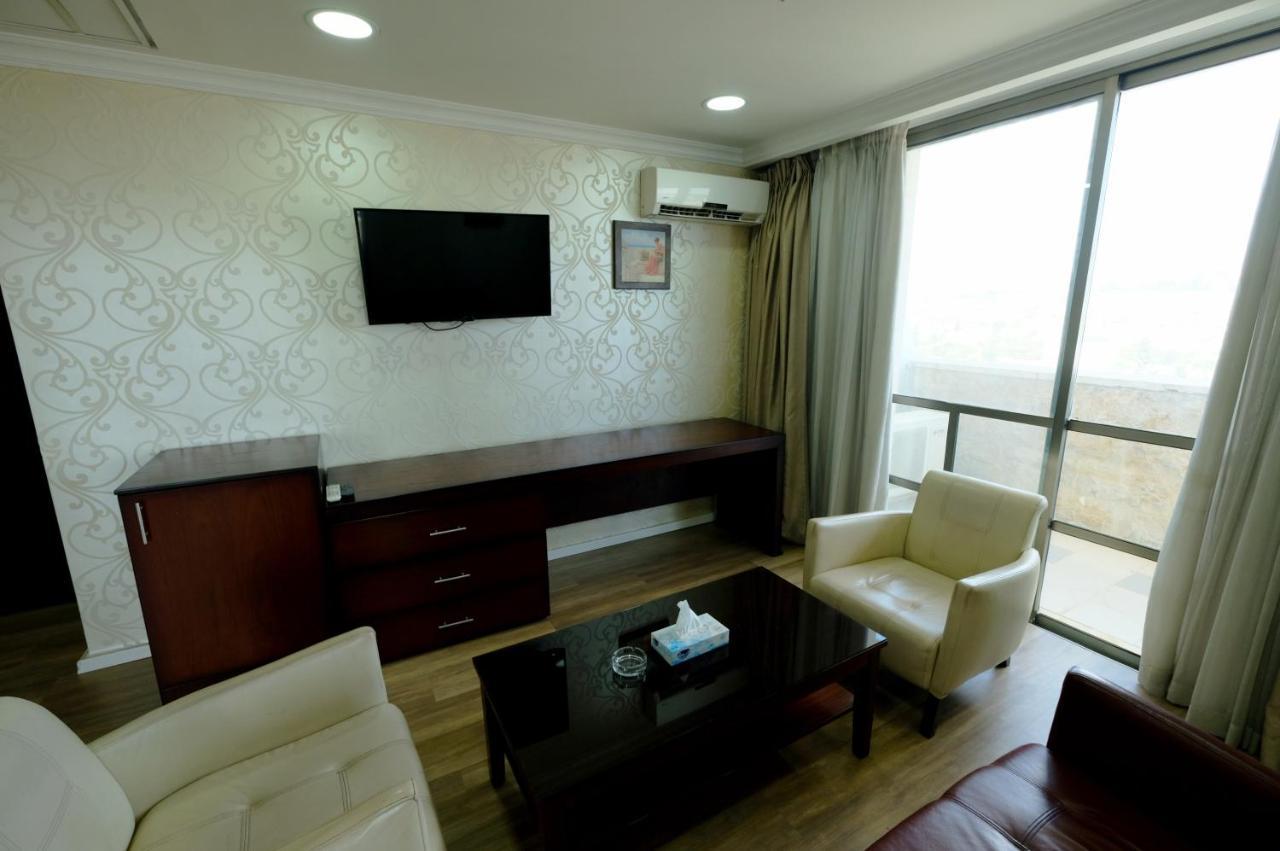 Red Crescent Guesthouse Рамалла Экстерьер фото