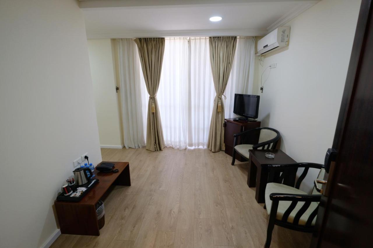 Red Crescent Guesthouse Рамалла Экстерьер фото